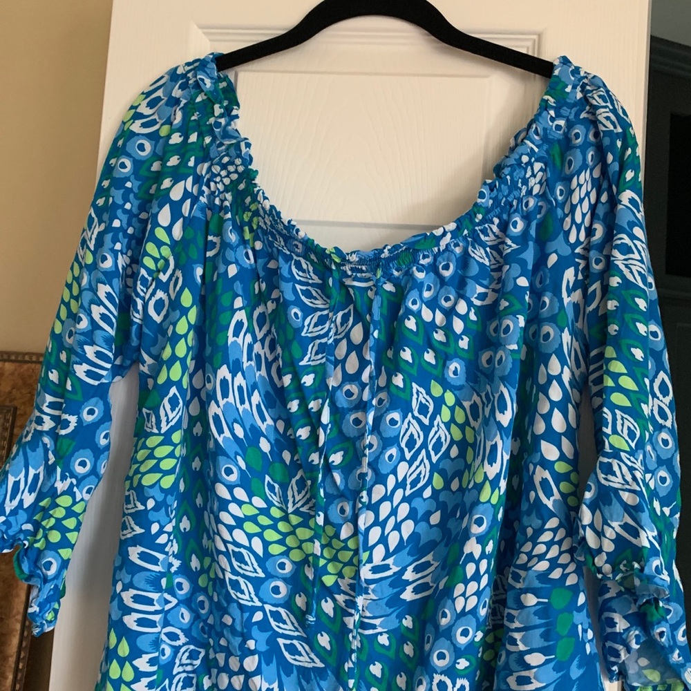 Casual quarter length top